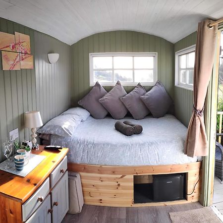 Shepherds Hut Weymouth Extérieur photo